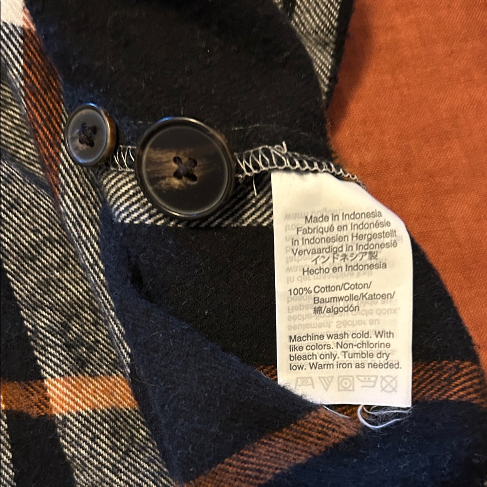 Madewell Boxy Plaid Flannel Button Up Shirt size Large - Picture 4 of 6